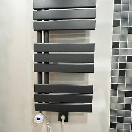 Bright: Flat With Balcony - Kitchen - Free Parking Leilighet Berlin Eksteriør bilde
