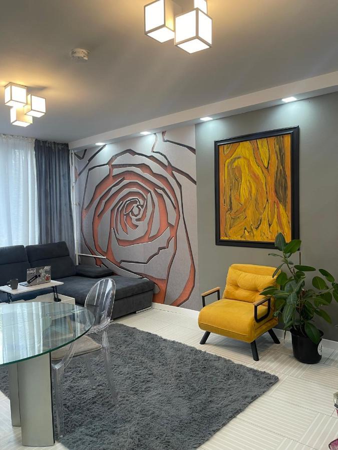 Bright: Flat With Balcony - Kitchen - Free Parking Leilighet Berlin Eksteriør bilde